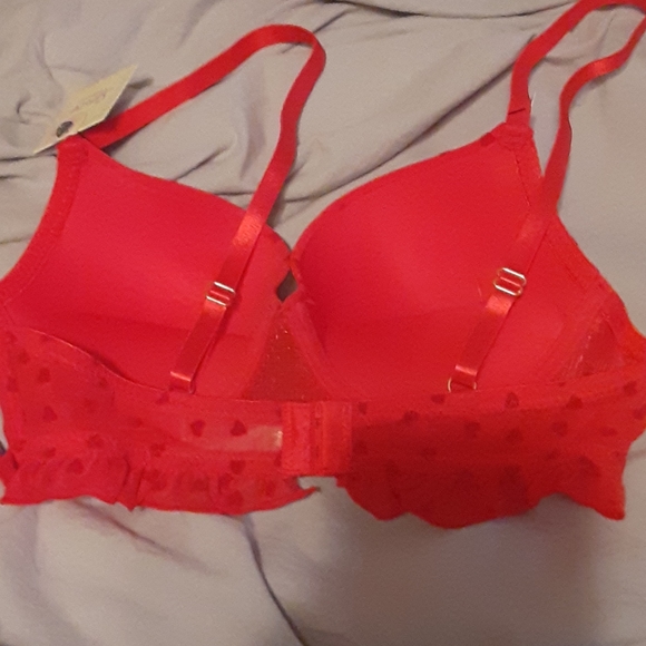 SUPER CUTE NEW RUFFLE BRA - Picture 2 of 3